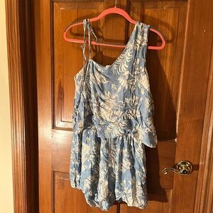 One piece romper, sizeL